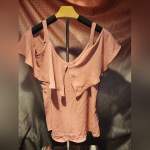 Ny &Co. NWT cold shoulder shirt